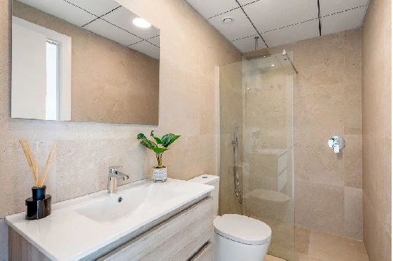Villa in Los Alcazares zu verkaufen, Wohnfläche 130 m², Zustand Erstbezug, Grundstück 180 m², 3 Schlafzimmer, 2 Badezimmer, Pool, ref.: HA-LAN-434-E02-13