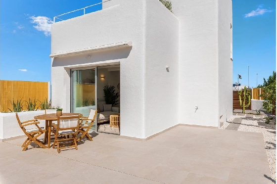 Villa in Los Alcazares zu verkaufen, Wohnfläche 130 m², Zustand Erstbezug, Grundstück 180 m², 3 Schlafzimmer, 2 Badezimmer, Pool, ref.: HA-LAN-434-E02-2