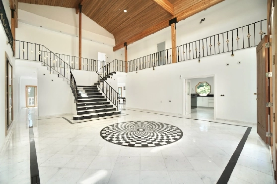 Villa in Benhavis(El Paraiso Alto) zu verkaufen, Wohnfläche 710 m², Klimaanlage, Grundstück 1700 m², 7 Schlafzimmer, 6 Badezimmer, Pool, ref.: CA-H-1914-AMBE-28
