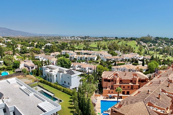 Villa in Benhavis(El Paraiso Alto) zu verkaufen, Wohnfläche 710 m², Klimaanlage, Grundstück 1700 m², 7 Schlafzimmer, 6 Badezimmer, Pool, ref.: CA-H-1914-AMBE-4