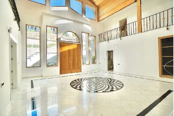 Villa in Benhavis(El Paraiso Alto) zu verkaufen, Wohnfläche 710 m², Klimaanlage, Grundstück 1700 m², 7 Schlafzimmer, 6 Badezimmer, Pool, ref.: CA-H-1914-AMBE-49