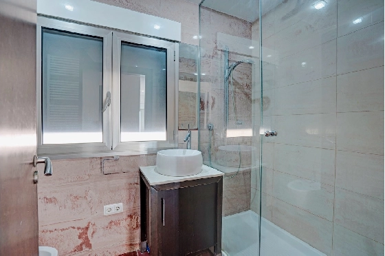 Villa in Benissa(Les Bassetes) zu verkaufen, Wohnfläche 290 m², Klimaanlage, Grundstück 600 m², 3 Schlafzimmer, 3 Badezimmer, ref.: CA-H-1863-AMB-16