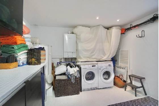 Villa in Moraira(El Portet) zu verkaufen, Wohnfläche 265 m², Klimaanlage, Grundstück 800 m², 4 Schlafzimmer, 4 Badezimmer, Pool, ref.: CA-H-1936-AMBE-30