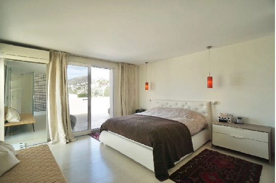 Villa in Moraira(El Portet) zu verkaufen, Wohnfläche 265 m², Klimaanlage, Grundstück 800 m², 4 Schlafzimmer, 4 Badezimmer, Pool, ref.: CA-H-1936-AMBE-32
