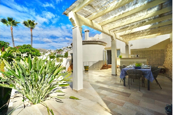 Villa in Moraira(El Portet) zu verkaufen, Wohnfläche 265 m², Klimaanlage, Grundstück 800 m², 4 Schlafzimmer, 4 Badezimmer, Pool, ref.: CA-H-1936-AMBE-43