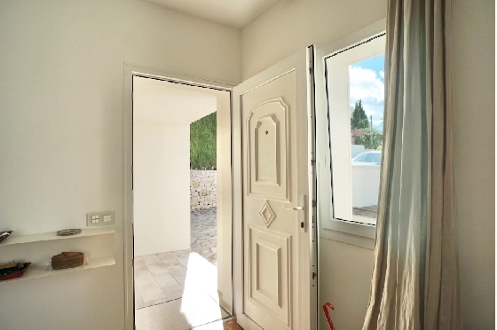 Villa in Moraira(El Portet) zu verkaufen, Wohnfläche 265 m², Klimaanlage, Grundstück 800 m², 4 Schlafzimmer, 4 Badezimmer, Pool, ref.: CA-H-1936-AMBE-9