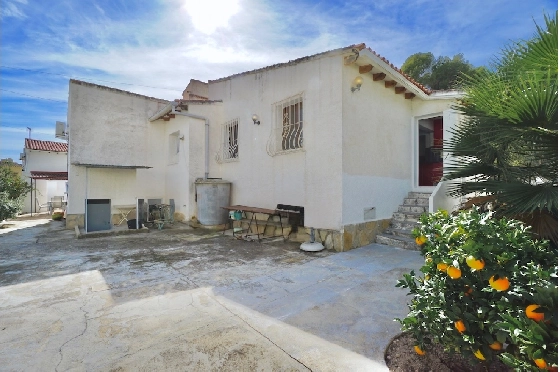 Villa in Benissa(La Fustera) zu verkaufen, Wohnfläche 110 m², Grundstück 822 m², 3 Schlafzimmer, 2 Badezimmer, Pool, ref.: CA-H-1941-AMBE-27