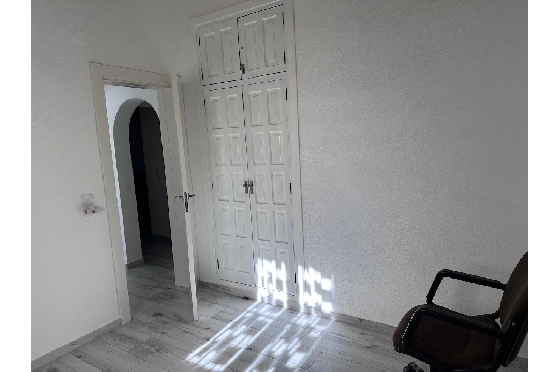 Villa in Moraira(La Sabatera) zu verkaufen, Wohnfläche 180 m², Klimaanlage, Grundstück 800 m², 3 Schlafzimmer, 1 Badezimmer, Pool, ref.: CA-H-1952-AMB-24