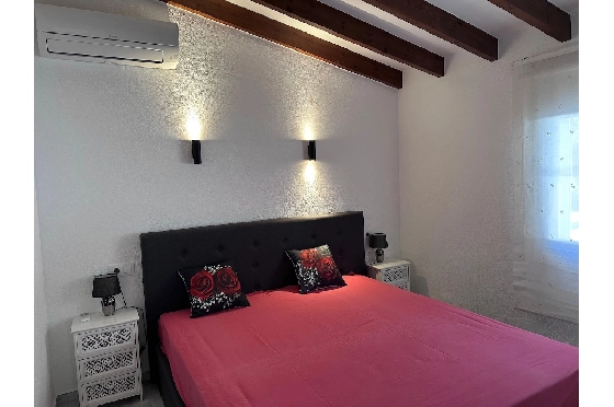 Villa in Moraira(La Sabatera) zu verkaufen, Wohnfläche 180 m², Klimaanlage, Grundstück 800 m², 3 Schlafzimmer, 1 Badezimmer, Pool, ref.: CA-H-1952-AMB-26