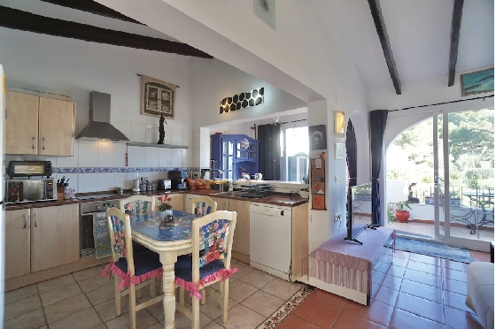 Stadthaus in Moraira(Tabaira) zu verkaufen, Wohnfläche 103 m², Grundstück 290 m², 2 Schlafzimmer, 2 Badezimmer, Pool, ref.: CA-B-1953-AMB-15