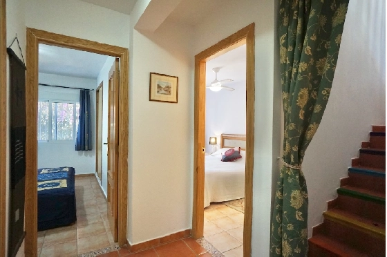 Stadthaus in Moraira(Tabaira) zu verkaufen, Wohnfläche 103 m², Grundstück 290 m², 2 Schlafzimmer, 2 Badezimmer, Pool, ref.: CA-B-1953-AMB-21