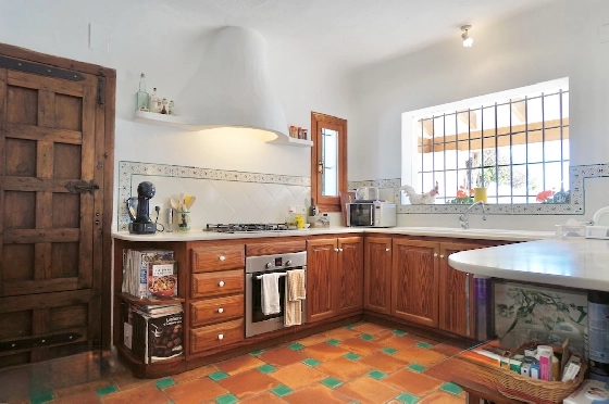 Villa in Moraira(El Andrago) zu verkaufen, Wohnfläche 307 m², Klimaanlage, Grundstück 804 m², 4 Schlafzimmer, 3 Badezimmer, Pool, ref.: CA-H-1963-AMBE-36