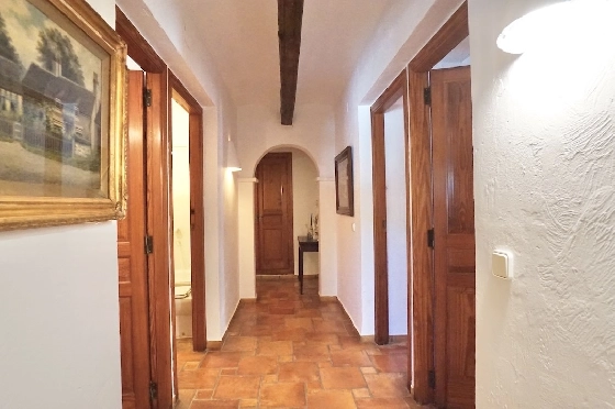 Villa in Moraira(El Andrago) zu verkaufen, Wohnfläche 307 m², Klimaanlage, Grundstück 804 m², 4 Schlafzimmer, 3 Badezimmer, Pool, ref.: CA-H-1963-AMBE-40