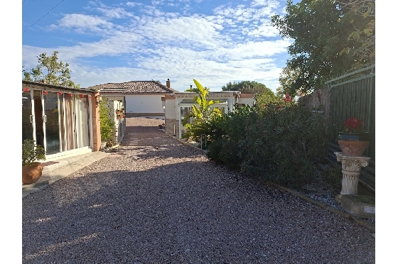 Villa in La Marina zu verkaufen, Wohnfläche 254 m², Klimaanlage, Grundstück 9920 m², 6 Schlafzimmer, 2 Badezimmer, Pool, ref.: HA-MA-235-45