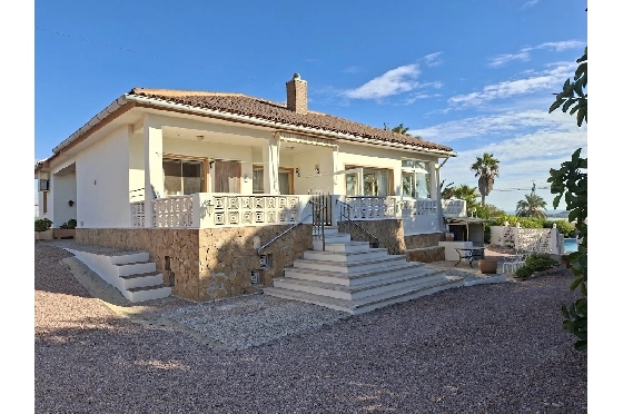 Villa in La Marina zu verkaufen, Wohnfläche 254 m², Klimaanlage, Grundstück 9920 m², 6 Schlafzimmer, 2 Badezimmer, Pool, ref.: HA-MA-235-6