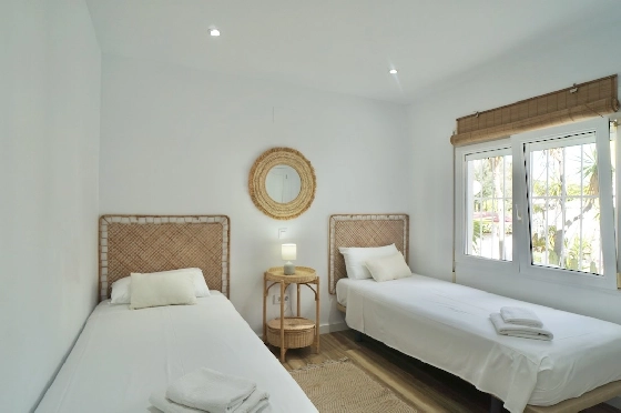 Villa in Moraira(Solpark) zu verkaufen, Wohnfläche 259 m², Klimaanlage, Grundstück 621 m², 6 Schlafzimmer, 4 Badezimmer, Pool, ref.: CA-H-1958-AMBE-33