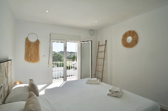 Villa in Moraira(Solpark) zu verkaufen, Wohnfläche 259 m², Klimaanlage, Grundstück 621 m², 6 Schlafzimmer, 4 Badezimmer, Pool, ref.: CA-H-1958-AMBE-44