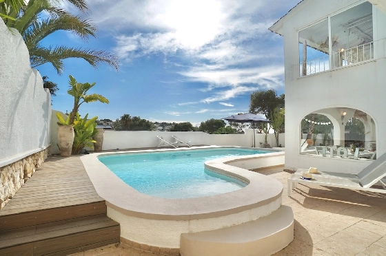 Villa in Moraira(Solpark) zu verkaufen, Wohnfläche 259 m², Klimaanlage, Grundstück 621 m², 6 Schlafzimmer, 4 Badezimmer, Pool, ref.: CA-H-1958-AMBE-6