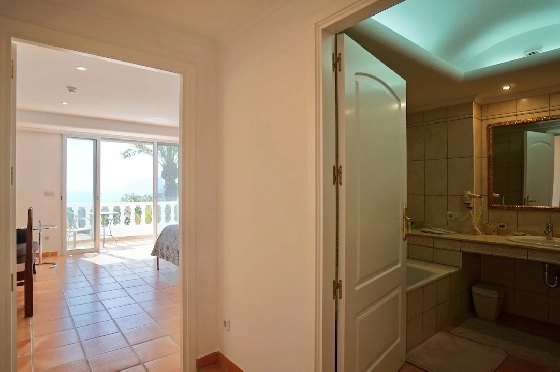 Villa in Moraira(Costera del Mar) zu verkaufen, Wohnfläche 893 m², Klimaanlage, Grundstück 1533 m², 7 Schlafzimmer, 7 Badezimmer, Pool, ref.: CA-H-1964-AMBE-47