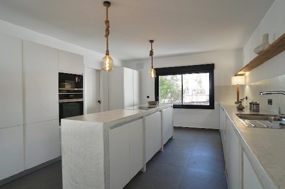 Villa in Moraira(El Portet) zu verkaufen, Wohnfläche 521 m², Grundstück 1023 m², 4 Schlafzimmer, 4 Badezimmer, Pool, ref.: CA-H-1968-AMBE-16
