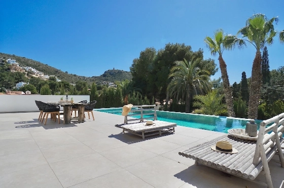 Villa in Moraira(El Portet) zu verkaufen, Wohnfläche 521 m², Grundstück 1023 m², 4 Schlafzimmer, 4 Badezimmer, Pool, ref.: CA-H-1968-AMBE-4