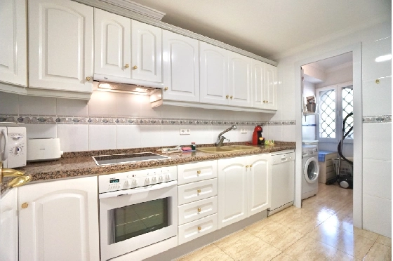 Apartment in Moraira(Moraira Centre) zu verkaufen, Wohnfläche 120 m², Klimaanlage, 2 Schlafzimmer, 1 Badezimmer, Pool, ref.: CA-A-1824-AMBI-15