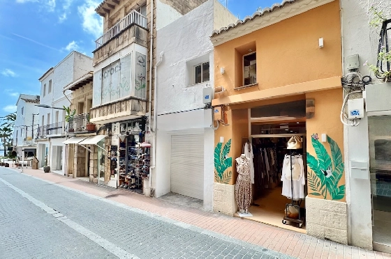 Investition in Moraira(Moraira Centre) zu verkaufen, Wohnfläche 82 m², ref.: CA-C-1975-AMBE-1