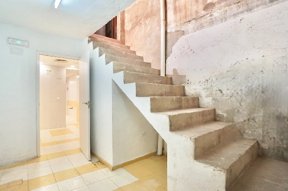 Investition in Moraira(Moraira Centre) zu verkaufen, Wohnfläche 82 m², ref.: CA-C-1975-AMBE-13