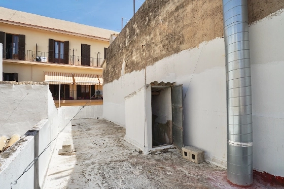 Investition in Moraira(Moraira Centre) zu verkaufen, Wohnfläche 82 m², ref.: CA-C-1975-AMBE-17