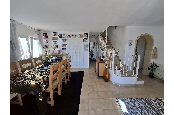 Villa in Benissa(Benissa Costa) zu verkaufen, Wohnfläche 161 m², Grundstück 829 m², 5 Schlafzimmer, 4 Badezimmer, Pool, ref.: CA-V-14169-10