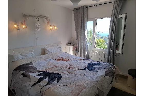 Villa in Benissa(Benissa Costa) zu verkaufen, Wohnfläche 161 m², Grundstück 829 m², 5 Schlafzimmer, 4 Badezimmer, Pool, ref.: CA-V-14169-18