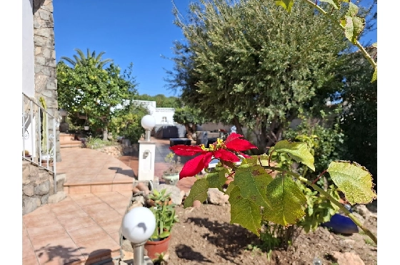 Villa in Benissa(Benissa Costa) zu verkaufen, Wohnfläche 161 m², Grundstück 829 m², 5 Schlafzimmer, 4 Badezimmer, Pool, ref.: CA-V-14169-26