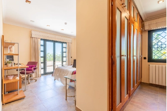 Finca in Benissa(Benimarco) zu verkaufen, Wohnfläche 608 m², Grundstück 3959 m², 5 Schlafzimmer, 5 Badezimmer, Pool, ref.: CA-F-96207-39