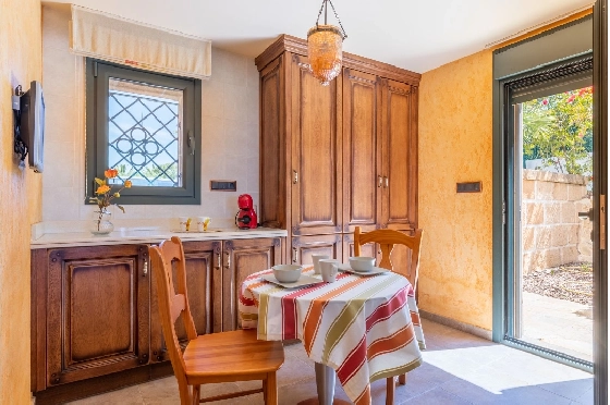 Finca in Benissa(Benimarco) zu verkaufen, Wohnfläche 608 m², Grundstück 3959 m², 5 Schlafzimmer, 5 Badezimmer, Pool, ref.: CA-F-96207-5