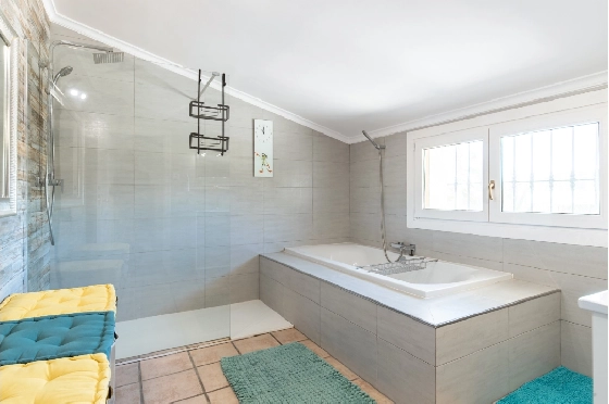 Finca in Teulada(Partida Canor) zu verkaufen, Wohnfläche 460 m², Grundstück 5100 m², 3 Schlafzimmer, 3 Badezimmer, Pool, ref.: CA-F-85622-21