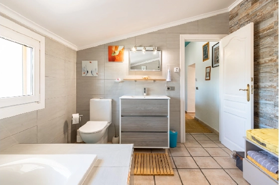 Finca in Teulada(Partida Canor) zu verkaufen, Wohnfläche 460 m², Grundstück 5100 m², 3 Schlafzimmer, 3 Badezimmer, Pool, ref.: CA-F-85622-22