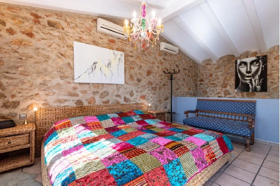 Finca in Teulada(Partida Canor) zu verkaufen, Wohnfläche 460 m², Grundstück 5100 m², 3 Schlafzimmer, 3 Badezimmer, Pool, ref.: CA-F-85622-24