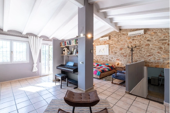 Finca in Teulada(Partida Canor) zu verkaufen, Wohnfläche 460 m², Grundstück 5100 m², 3 Schlafzimmer, 3 Badezimmer, Pool, ref.: CA-F-85622-26