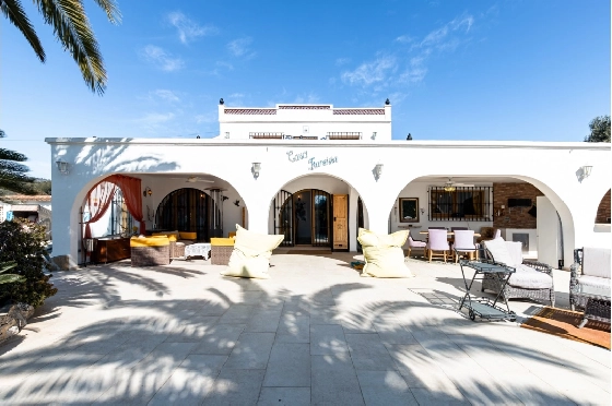 Finca in Teulada(Partida Canor) zu verkaufen, Wohnfläche 460 m², Grundstück 5100 m², 3 Schlafzimmer, 3 Badezimmer, Pool, ref.: CA-F-85622-40