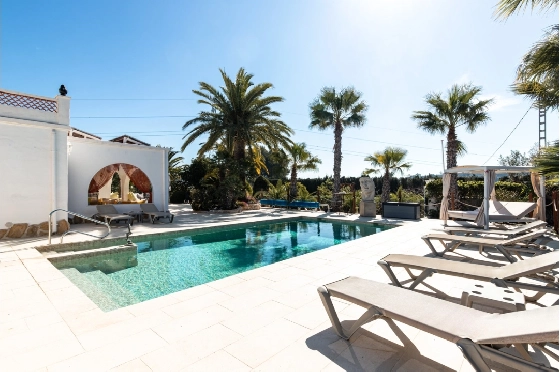 Finca in Teulada(Partida Canor) zu verkaufen, Wohnfläche 460 m², Grundstück 5100 m², 3 Schlafzimmer, 3 Badezimmer, Pool, ref.: CA-F-85622-44