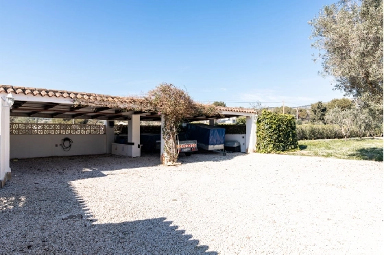 Finca in Teulada(Partida Canor) zu verkaufen, Wohnfläche 460 m², Grundstück 5100 m², 3 Schlafzimmer, 3 Badezimmer, Pool, ref.: CA-F-85622-46