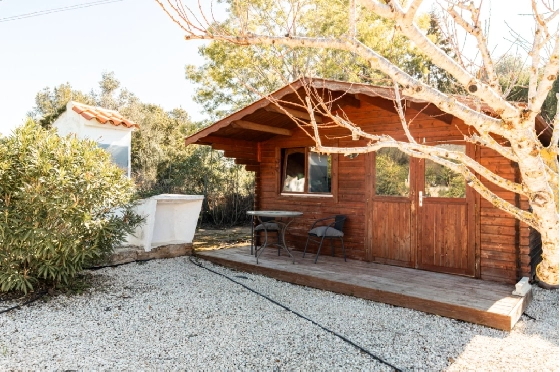 Finca in Teulada(Partida Canor) zu verkaufen, Wohnfläche 460 m², Grundstück 5100 m², 3 Schlafzimmer, 3 Badezimmer, Pool, ref.: CA-F-85622-49
