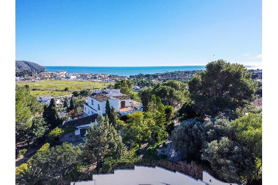 Villa in Moraira(Moraira) zu verkaufen, Wohnfläche 285 m², Grundstück 960 m², 4 Schlafzimmer, 3 Badezimmer, Pool, ref.: CA-V-59316-16