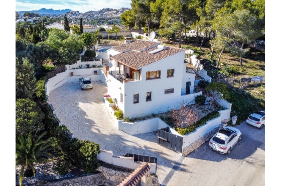 Villa in Moraira(Moraira) zu verkaufen, Wohnfläche 285 m², Grundstück 960 m², 4 Schlafzimmer, 3 Badezimmer, Pool, ref.: CA-V-59316-19